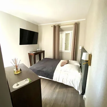 Hotel La D'eze