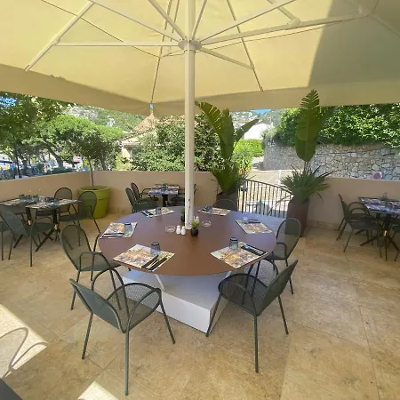 La D'eze Otel 3*