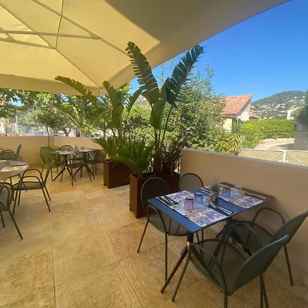 La D'eze 3*